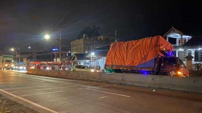 Akibat Kerusakan Truk, Waspada Macet 1 Kilometer di Jalan Soekarno-Hatta Kabupaten Semarang