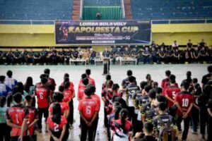 Meriahkan Hari Bhayangkara, Polresta Banyuwangi Gelar Lomba Bola Volly Kapolresta Cup