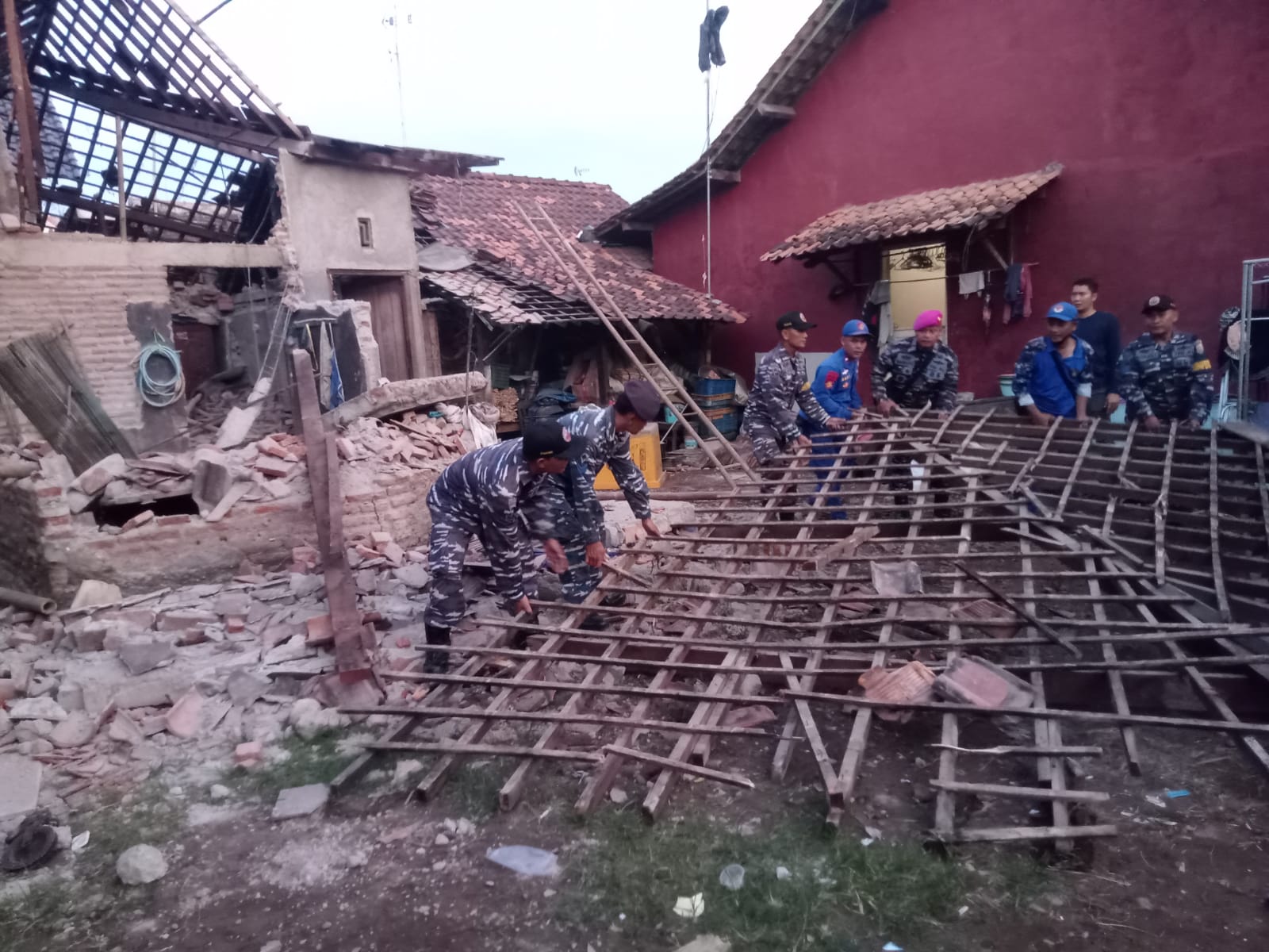 Gempa Mengguncang Kabupaten Batang Jateng Lagi Pada Sabtu Pagi