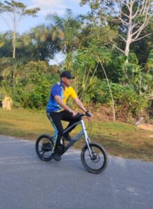 Gowes Santai dengan Kapolres Lamandau: Sehat dan Bersahabat