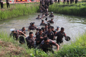 39 Anggota Polres Sukoharjo Dapat Kenaikan Pangkat di Hari Bhayangkara ke 78