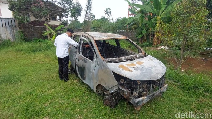 Insiden Mobil Rental Terbakar Misterius Di Kendal Sempat Digadaikan Penyewa