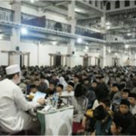 Kajian Rutin Pesantren Manba’ul Ulum Jamanis Dengan Tema Sejarah Pemilihan