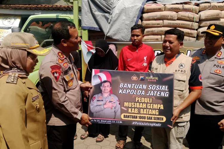 Kapolda Jateng Bantu Trauma Healing Dan Dapur Umum Untuk Korban