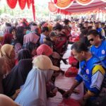 Kapolda Jateng Distribusikan Bantuan Sosial Di Kesugihan Cilacap Pada Hari