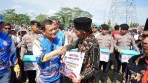 Kapolda Jateng Berikan Bantuan dan Promosikan Potensi Wisata saat Trabas Kamtibmas di Cilacap