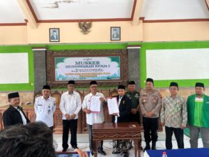 Kapolsek Sale Menghadiri Musyawarah kerja I MWC NU Kec Sale Tahun 2024 di Pendopo Kec Sale