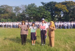 Kasat Binmas Polrestabes Semarang Sosialisasikan Ops Patuh Candi 2024 di Sekolah