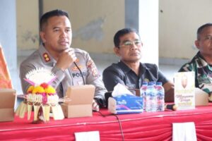 Kegiatan Jumat Curhat: Polres Jembrana Berdialog dengan Tokoh Masyarakat Desa Delodberawah