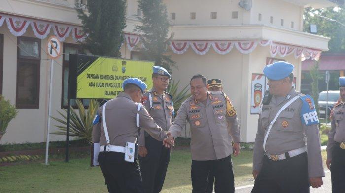 Kerjasama Kapolres Humbahas Dan Bid Provam Polda Sumut: Mengedepankan Slogan