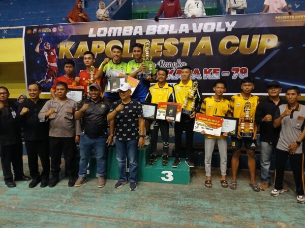 Keseruan Kapolresta Cup Berakhir: Ini Nama Nama Juara Voli Polresta Banyuwangi