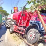 Laka Tunggal Di Jalur Pantura Situbondo Banyuwangi, Truk Tangki Pertamina Tabrak