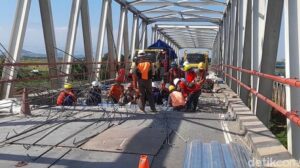 Renovasi Jembatan Poncol Brebes Dikebut, Diperkirakan 3 Hari Rampung