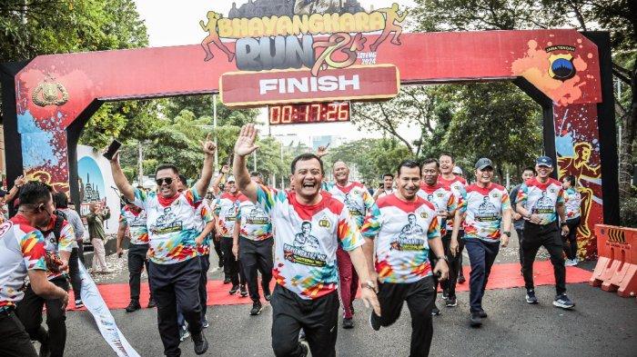 Peringati hut ke 78 bhayangkara, polda jawa tengah gelar bhayangkara run