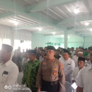 Polsek Lasem Hadiri Pembukaan Konferensi Cabang ke XXI Nahdlatul Ulama Lasem Tahun 2024 di SMK NU Lasem