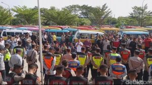 Protes Keberadaan Odong-odong, Sejumlah Sopir Angkot di Tegal Mogok Massal