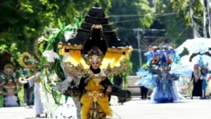 Tiga Menteri Akan Saksikan Karnaval Etnik Banyuwangi Besok