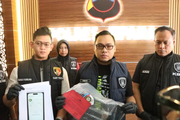 Selebgram Pecangaan Jepara Tersangka Dalam Kasus Promosi Judi Online