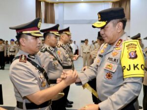 Sertijab Dipimpin Kapolda Kalteng, 4 Pejabat Utama dan 4 Kapolres Resmi Berganti