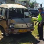 Tiga Kendaraan Terlibat Kecelakaan Beruntun Di Jalan Kedayunan Banyuwangi