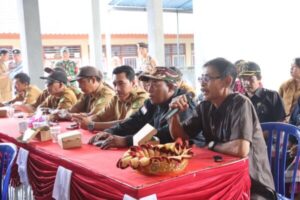 Tokoh Masyarakat dan Adat Desa Delodberawah Hadiri Jumat Curhat Polres Jembrana