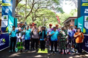 Tour de Banyuwangi Ijen 2024 Etape 2 Dibuka oleh Forkopimda di Alas Purwo