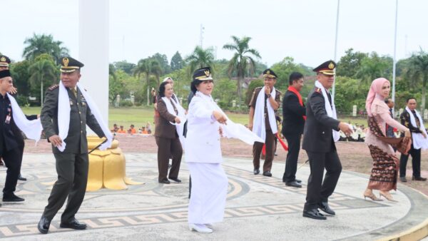 Upacara Hari Bhayangkara Ke 78: Kolaborasi Pj. Bupati Dan Kapolres Lamandau