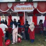 Warga Cilacap Antusias Tebus Murah Paket Sembako Dari Polda Jateng