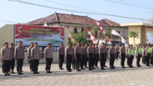 138 Personel Polres Sukoharjo Siaga Amankan Proses Pendaftaran Paslon