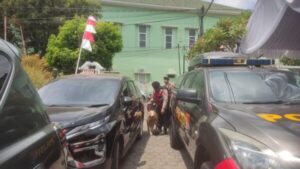 Polres Jepara Gelar Patroli dan Sterilisasi Kantor KPU dalam Ops Mantap Praja Candi