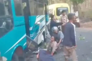 Bus Sekolah Kecelakaan Beruntun di Pemalang, 2 Tewas dan 5 Patah Tulang