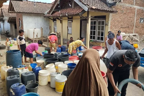 219.000 Liter Air Bersih Dikirimkan Bpbd Banjarnegara Untuk Mengatasi Kekurangan