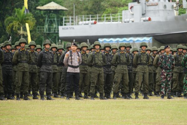 325 Taruna Akpol Hadiri Upacara Pembukaan Pendidikan Integrasi Dengan Akademi