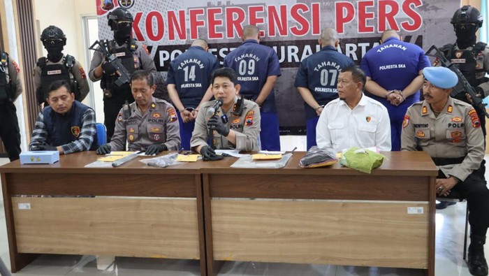 5 Suporter Psis Semarang Pembawa Sajam Pil Atarax Di Solo Jadi