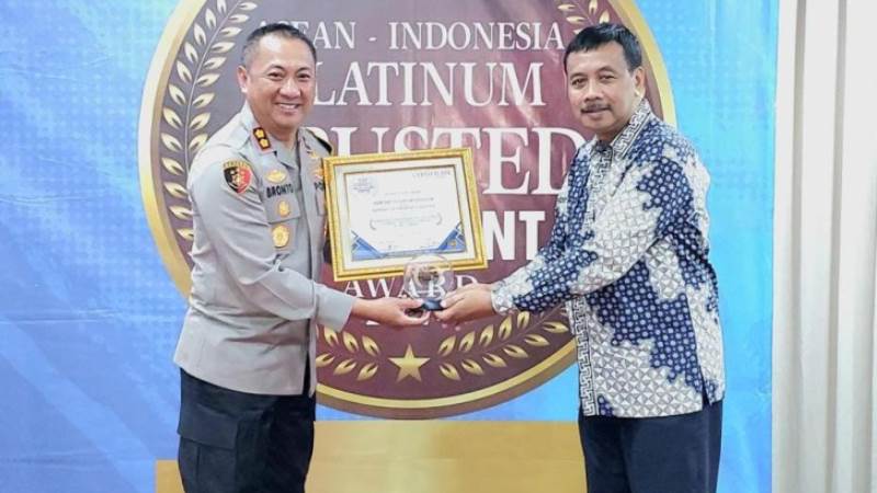 Akbp Bronto Budiyono Raih Penghargaan Bergengsi Berkat Inovasi Pelayanan Publik