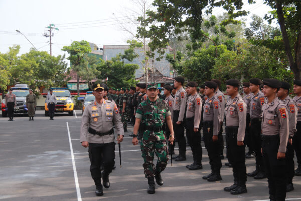 Apel Gelar Pasukan Polres Sukoharjo Tanda Siap Amankan Pilkada Serentak