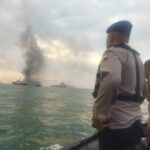 Breaking News! Kapal Terbakar Di Pelabuhan Tanjung Emas Semarang, Diduga