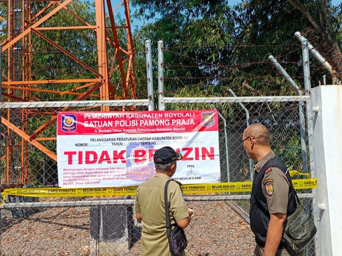 Dua Tower BTS Ilegal di Boyolali Resmi Disegel oleh Satpol PP