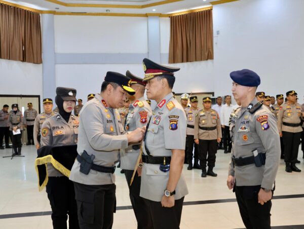 Brigjen Rakhmad Setyadi Resmi Jabat Wakapolda Kalteng, Kombes Leo Surya