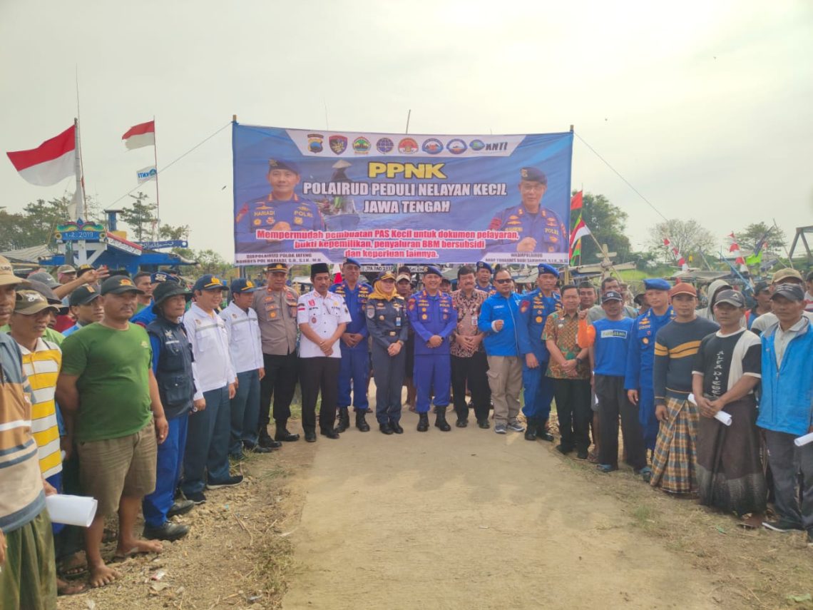 Ditpolairud Polda Jateng Peduli Nelayan Kecil, Luncurkan Program Ppnk