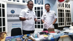 Operasi BNNK Banyuwangi: Dua Rumah Ditemukan Sediakan Sabu-Sabu dengan Ruang Khusus untuk Konsumsi