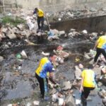 Gelar Baksos, Ditbinmas Polda Kalteng Bersih Bersih Sungai Dan Masjid