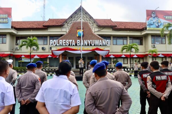 Hadir Di Tengah Masyarakat, Kapolresta Banyuwangi Jamin Netralitas Polri Di