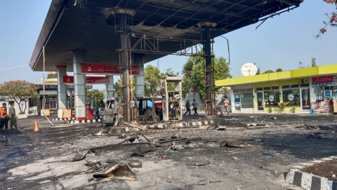 Insiden Kebakaran Spbu Colomadu Karanganyar, 1 Mobil Ikut Ludes