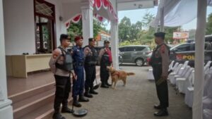 Jelang Pemilu, Unit Satwa Polres Jepara Patroli dan Sterilisasi Kantor KPU