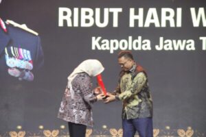 Kapolda Jateng Raih Penghargaan Tertinggi untuk Kepemimpinan dalam Penegakan Hukum