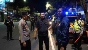 Antisipasi Geng Motor, Kapolresta Banyumas Turun Langsung Pimpin Patroli Skala Besar