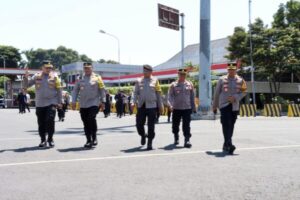 Karo Ops Polda Jatim dan Kapolresta Banyuwangi Periksa Langsung Pintu Masuk di Ketapang Banyuwangi