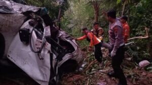 Fortuner Kecelakaan di Batang, 4 Korban Jiwa