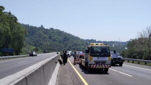 Kecelakaan Viral di Tol Semarang-Solo: Empat Mobil Ringsek, Ini yang Terjadi